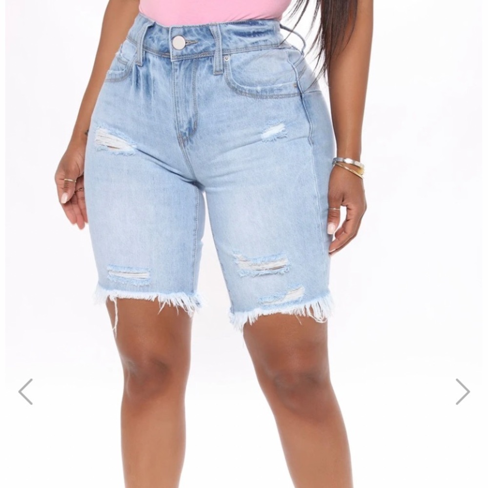 Brand new with tags jeans size 11 very cute